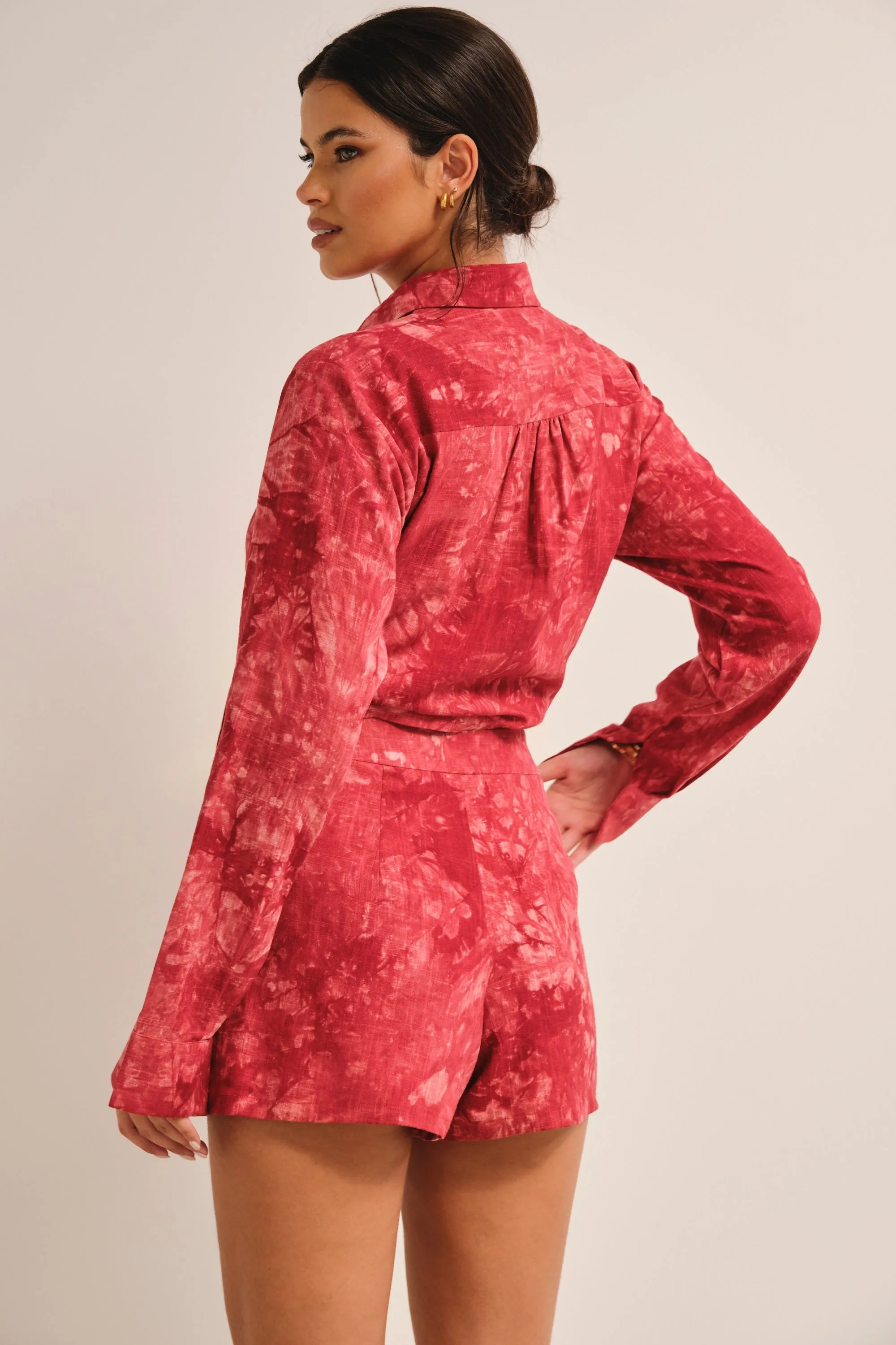 Aura Linen Tie Front Shirt Tie Dye Red