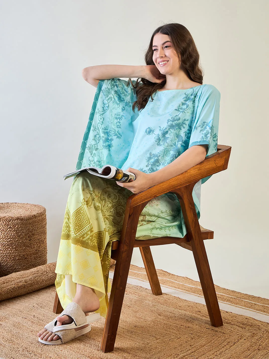 Elegant Floral Crepe Kaftan with Gradient Design