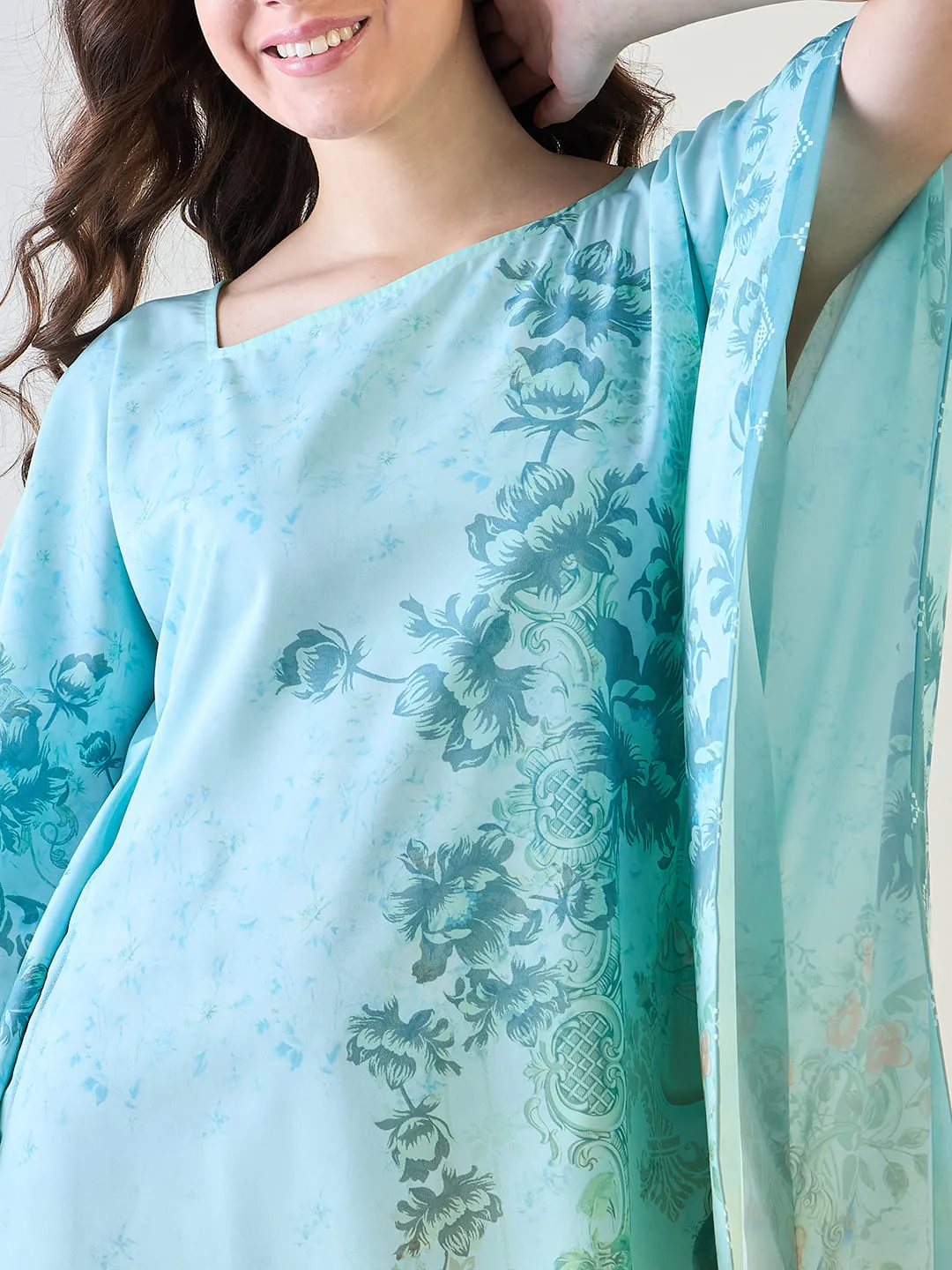 Elegant Floral Crepe Kaftan with Gradient Design