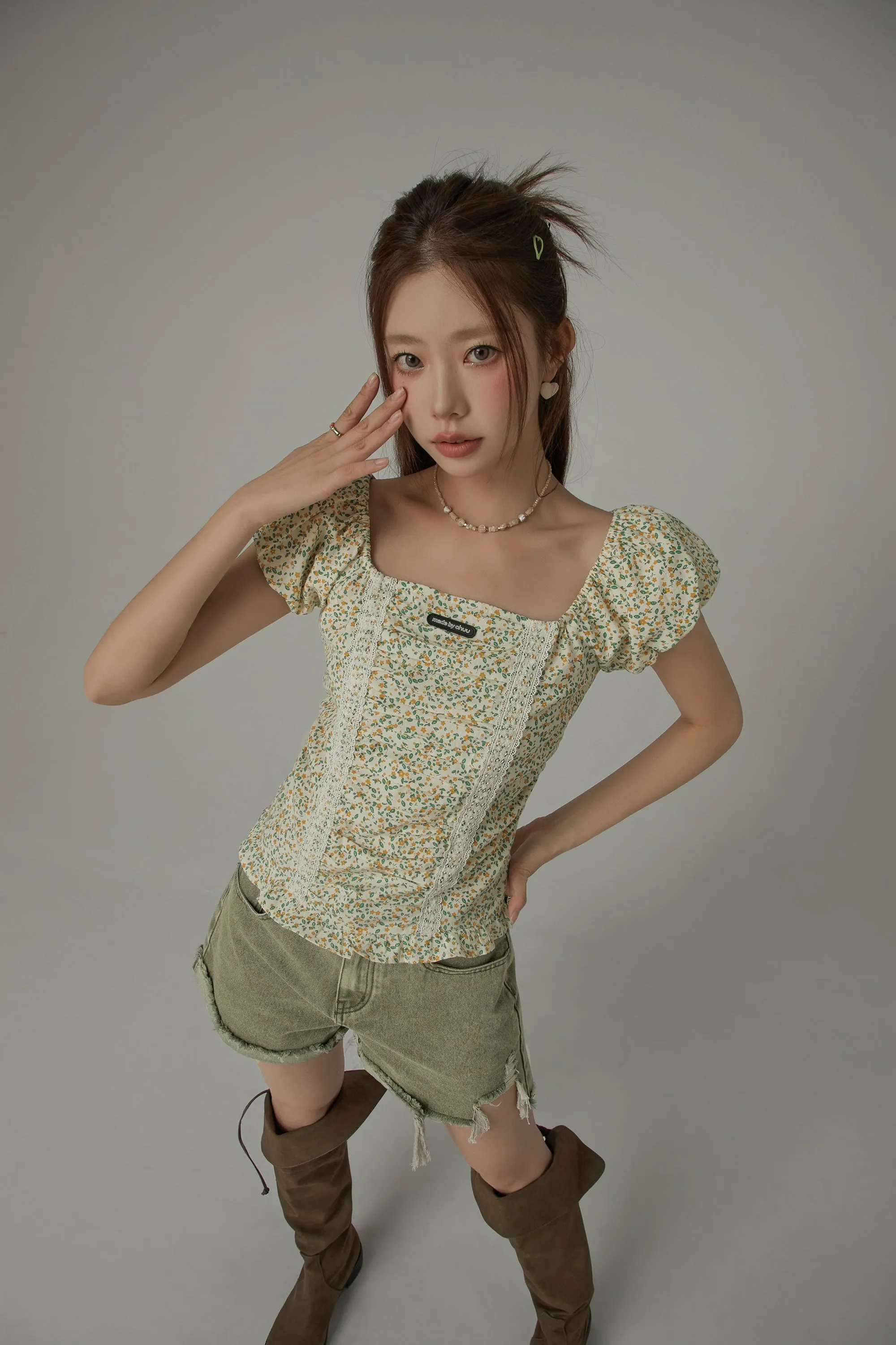 Flower Print Lace Puffy Sleeve Blouse