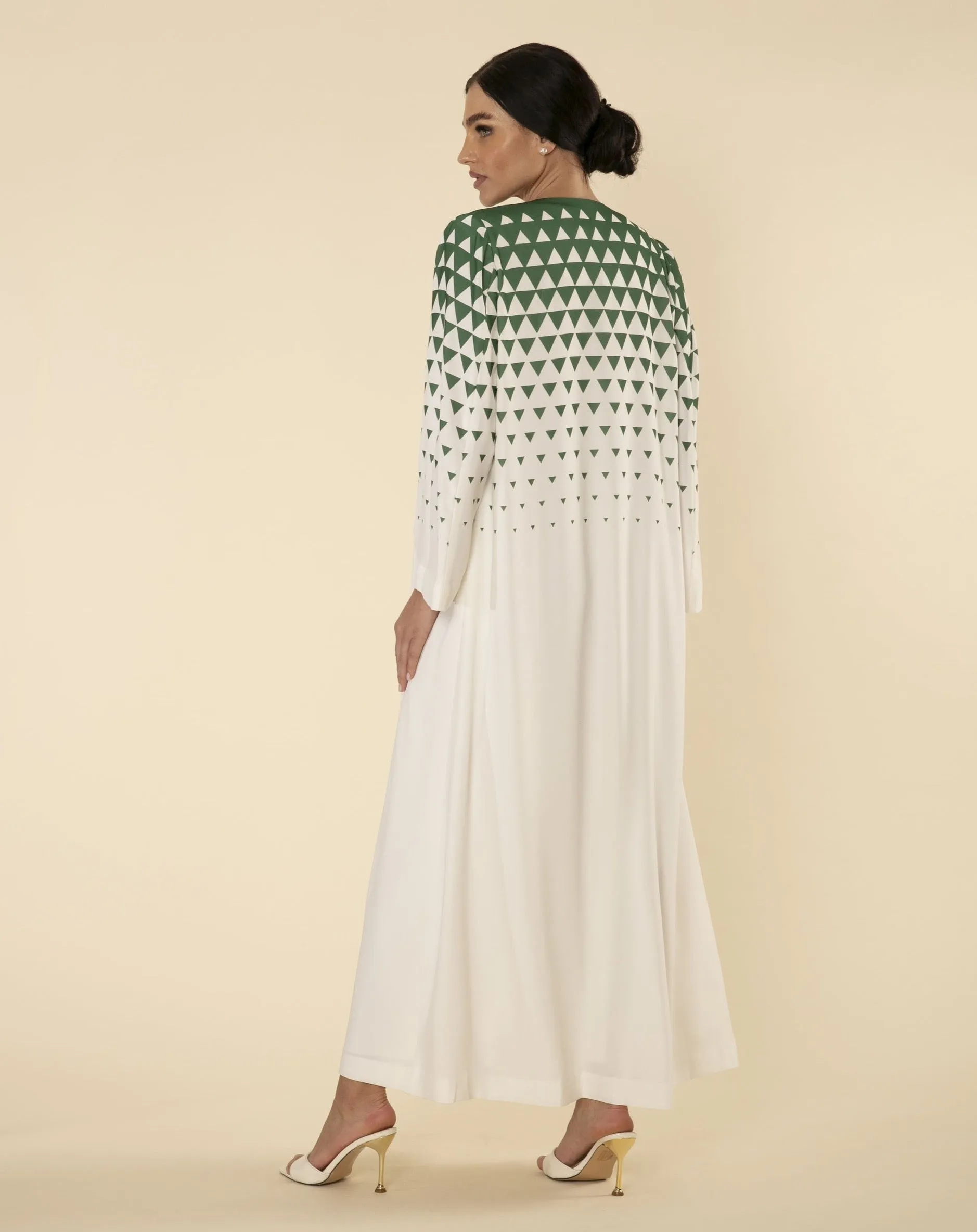 GREEN TRIANGLE PRINT ABAYA - RTW