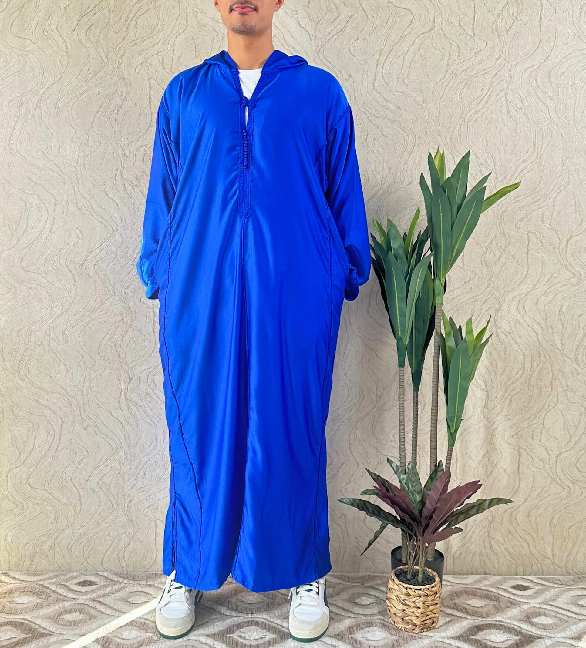 Maghribi Long Sleeve Thobe