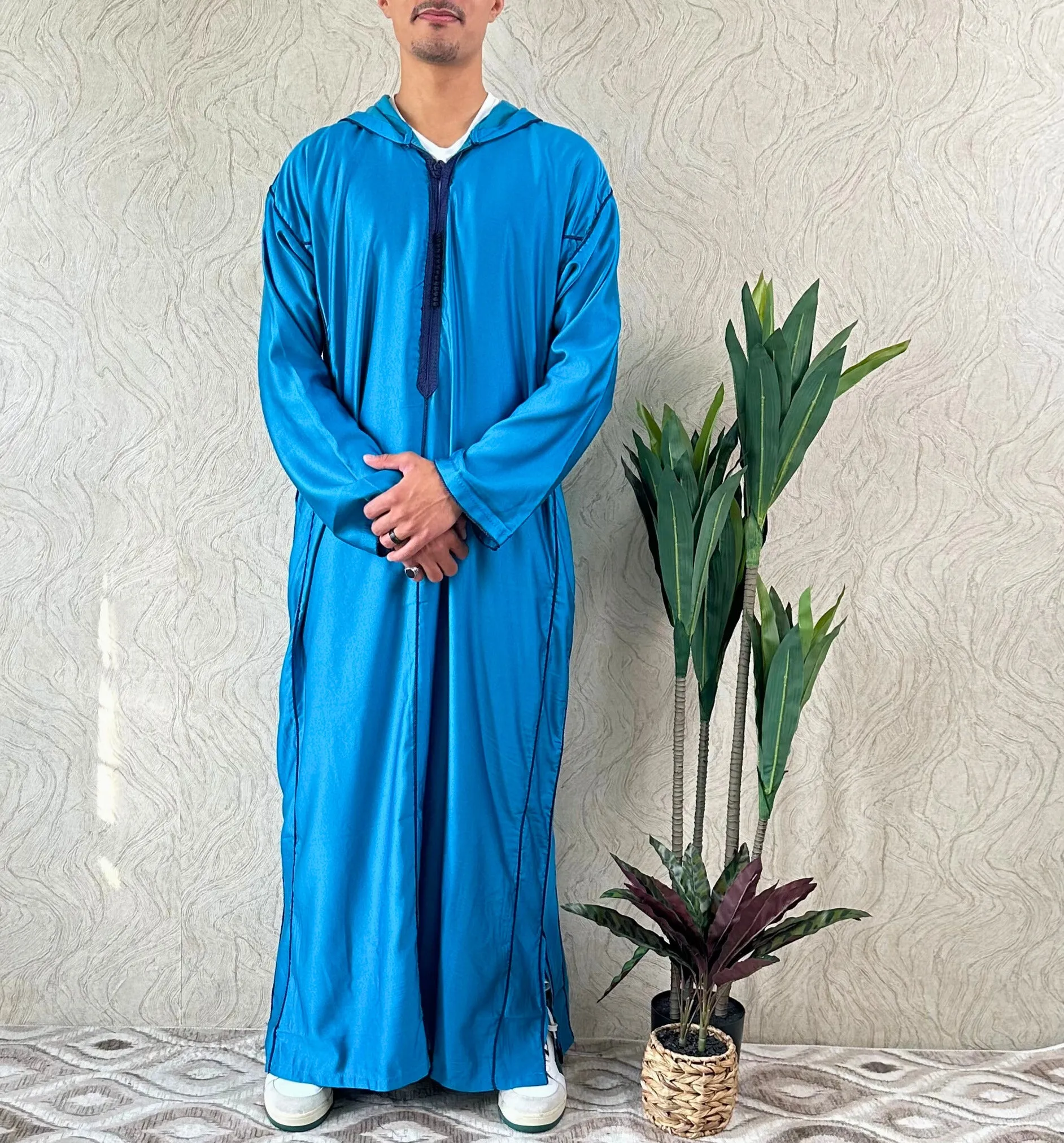 Maghribi Long Sleeve Thobe