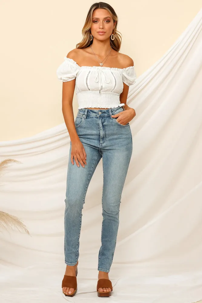 Slowly Drifting Crop Top White