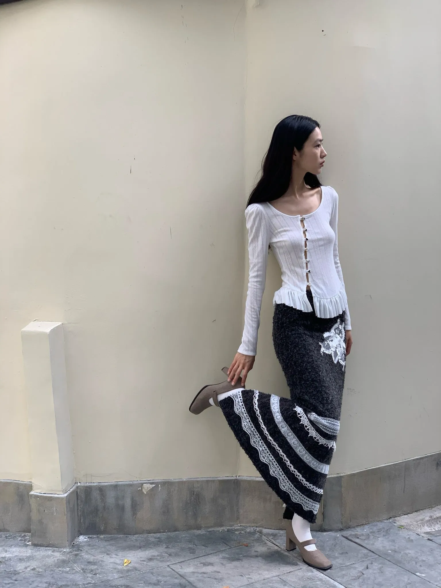Sweet puffy sleeve hollow-out white long-sleeved top