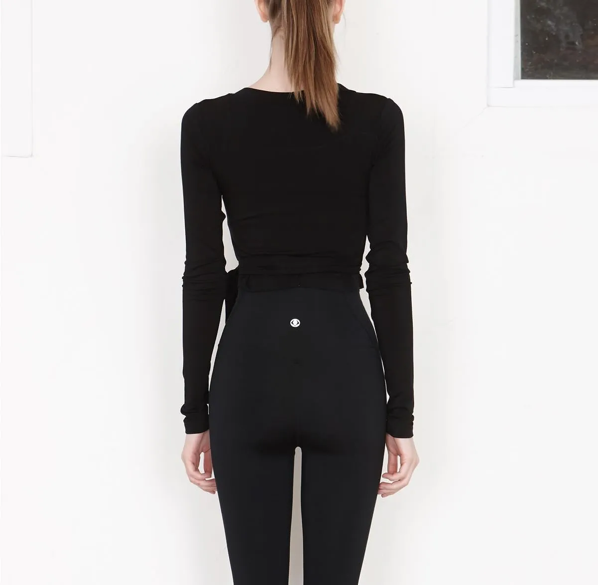 Women Cross Wrap Top Y2K Long Sleeve Deep V Neck Yoga Crop Top Tie Up Workout Ballet Top Shirt Blouse